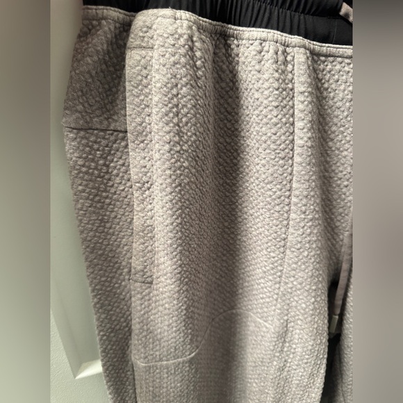 Men’s Lululemon Athletica At Ease Jogger - Picture 4 of 8